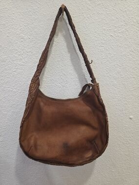 Biba Somerset Hobo Bag model SOM2L in a warm, vegetable-tanned "cuero" (leather)